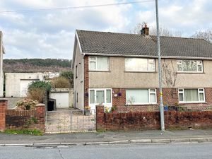 Photo 4- click for photo gallery